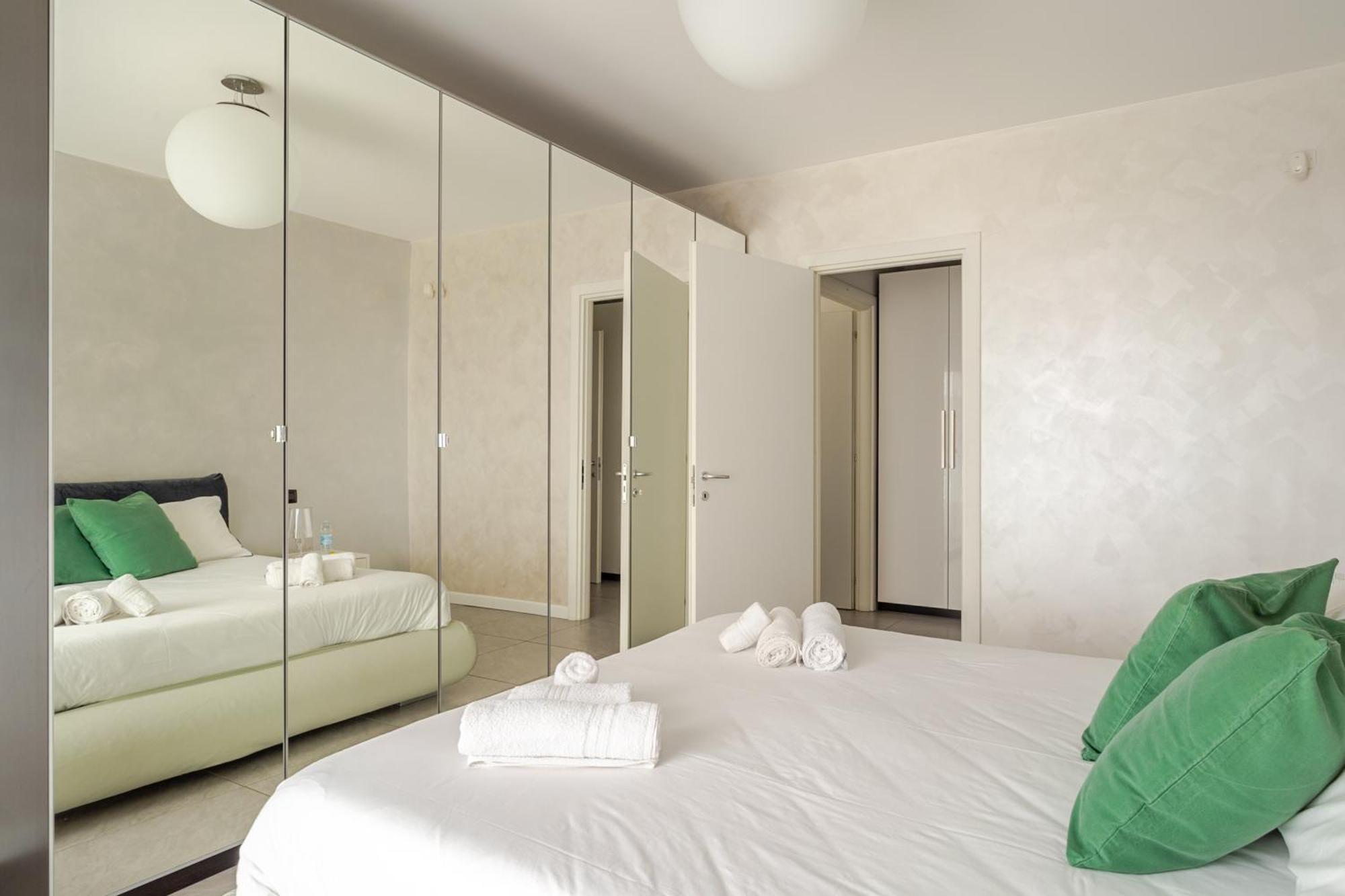 Dalmine Luxury Suite Экстерьер фото